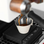 Balanza para café 0.1g Cube Scale 2.0 MHW-3BOMBER (3)