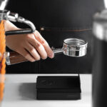 Balanza para café 0.1g Cube Scale 2.0 MHW-3BOMBER (6)