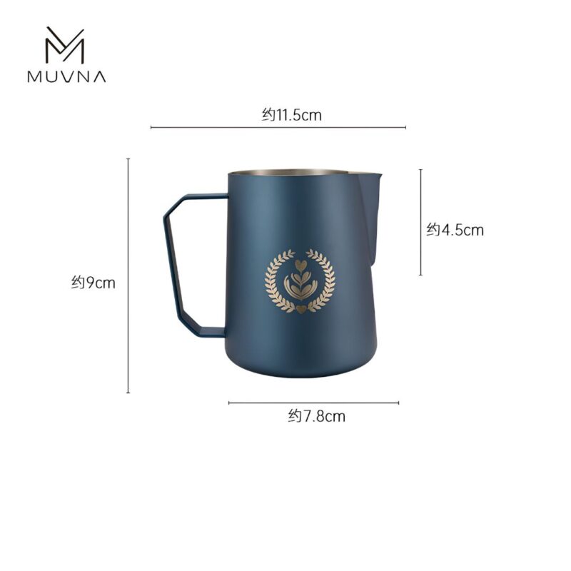 Jarra para arte latte MUVNA azul prusia de 350ml con pico afilado para trazos nítidos y detallados